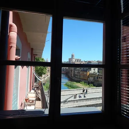 Girorooms Santa Clara خيرونا